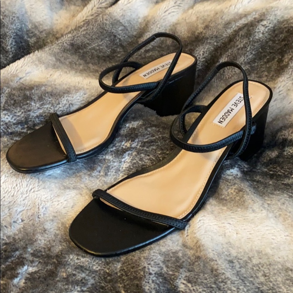 Steve Madden Inessa Block Heel Sandals